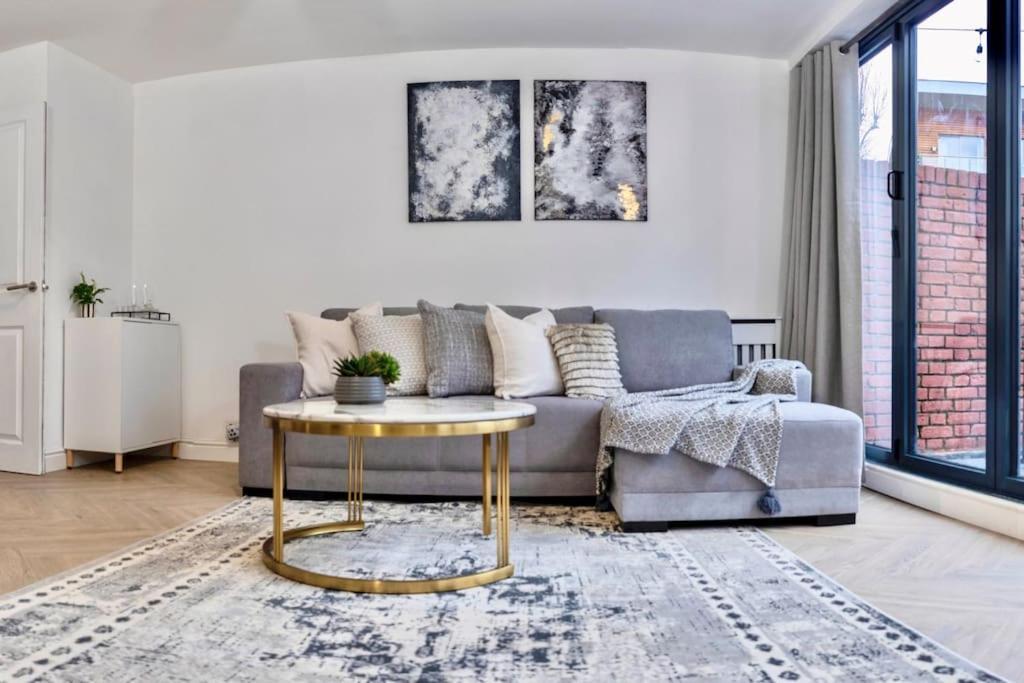 Apartament Unique 3bd Flat King Size Bed