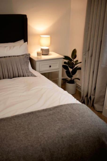Apartament Unique 3bd Flat King Size Bed